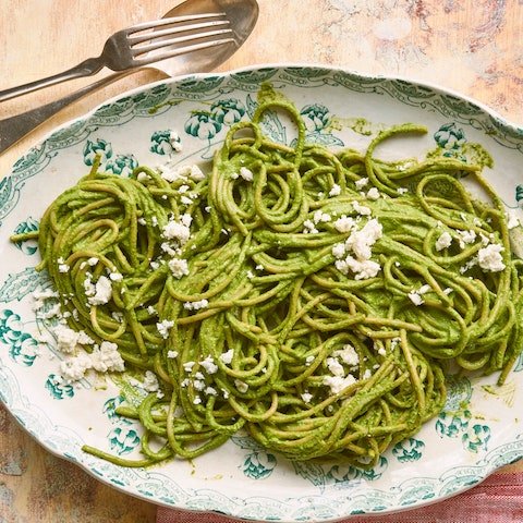 green spaghetti